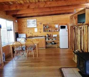 Lower Beulah Apartment | Minnow cabins Lower Beulah