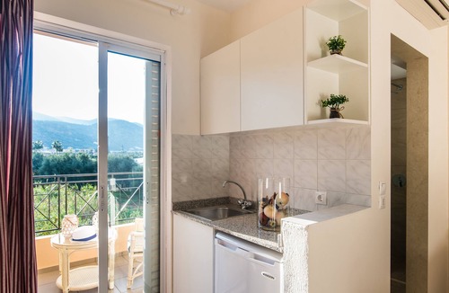 Malia Apartment | Mirage Studios