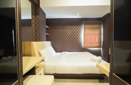 Sunter Apartment | Modern and Classy 1BR Green Lake Sunter Apartment By Travelio