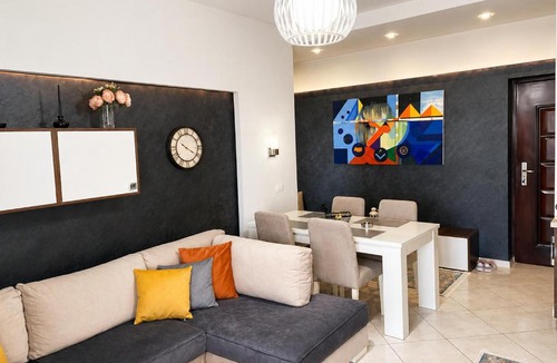 Sheqi i Vogel Apartment | Modern Apartament