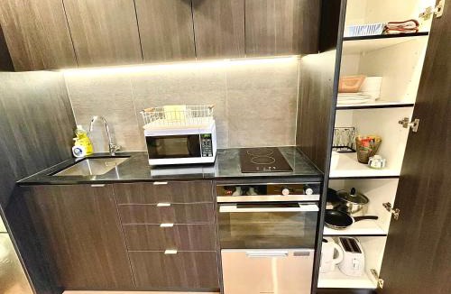 Newton Apartment | Modern apartment in the city center
