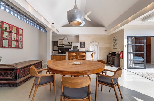 Nakula Villa | Modern Clean 2BR Seminyak Pvt. Pool + Rooftop