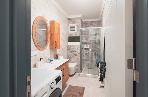 Kucukcekmece Apartment | Modern Cozy Two Bedroom Fully Furnished Apartment