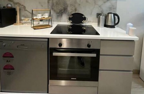 Bagcilar Apartment | Modern deluxe 1+1 living apartment near Mall of Istanbul