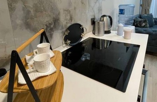 Bagcilar Apartment | Modern deluxe 1+1 living apartment near Mall of Istanbul