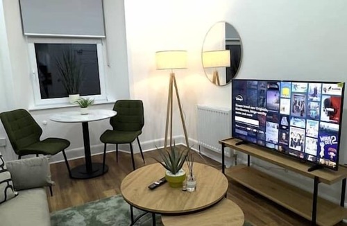 Leith Apartment | Modern Flat in central Edinburgh