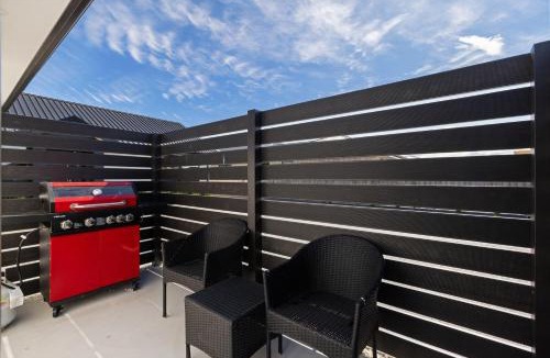 Blenheim House | Modern home away from home