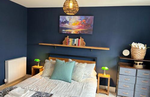 Bonnyrigg Apartment | Modern Home Near Edinburgh City