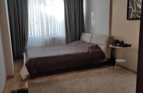 Erenkoy House | Modern Istanbul Flat Near Bagdat Street & Transit Hubs