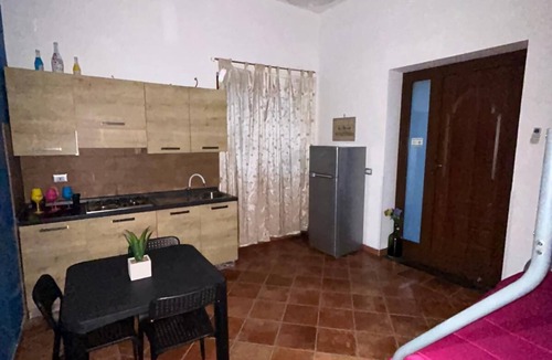 Archi House | Modern Loft with Pool and Free Indoor Parking For 4 People