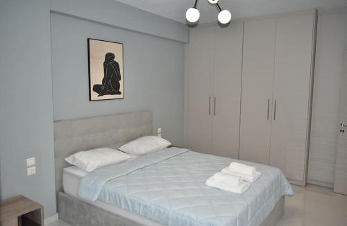 Karditsa Apartment | Modern Luxury Suite