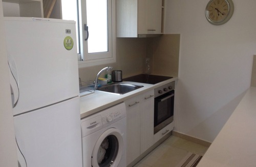 Ano Kipseli Apartment | Modern, sunny, bright downtown apartment.