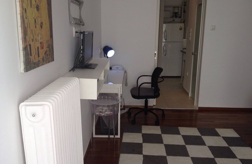 Ano Kipseli Apartment | Modern, sunny, bright downtown apartment.