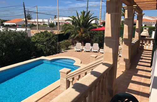 Cala en Porter Villa | Modern villa, great location, private pool, free WiFi, air con.
