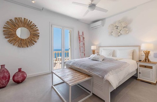 Santa Ponsa House | Modern Villa with Sea Acess