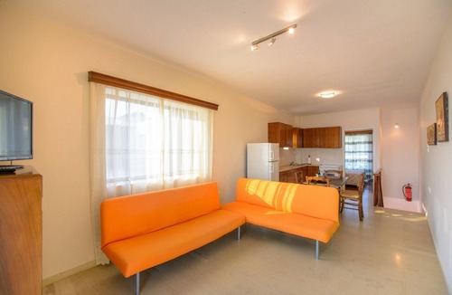 Akrogialion House | Moireas Apartments