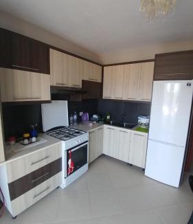 Qender Hostel | Mona`s Hostel