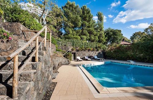 Ragalna Villa | Montefiore