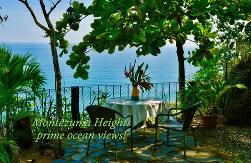 Montezuma Cottage | Montezuma Heights the cute Mariposa Cottage, into the great wide open. Sleeps 2