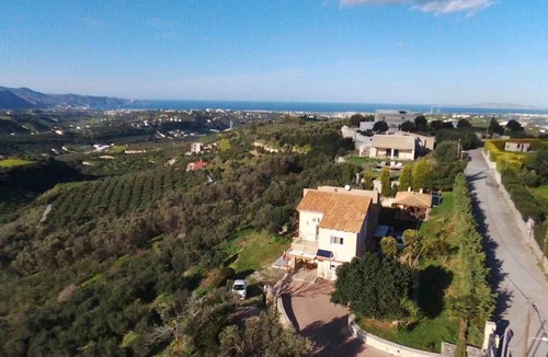 Archanes Villa | Mountain & Sea view country villa near Heraklion