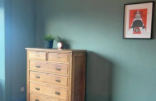 Greenock Apartment | Murdieston Park Apartment