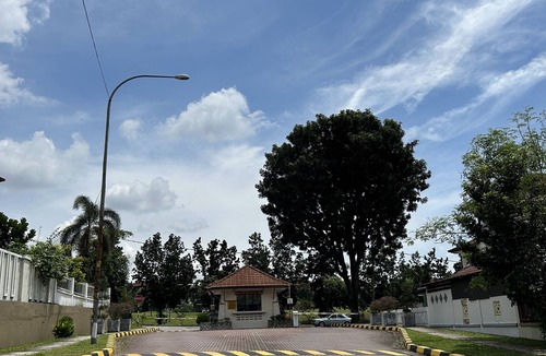 Puchong House | Mutiara Mountain-Walk Garden Vacation Stays