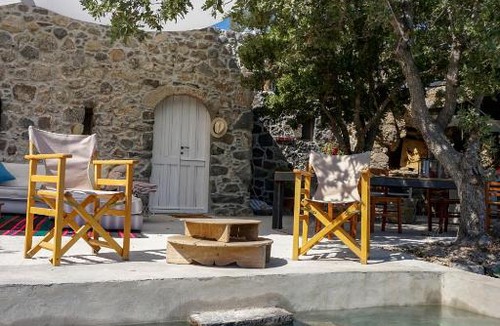 Mandraki Villa | My Old Stone House in a 2 000 sqm private garden with Fab Glamping Tent