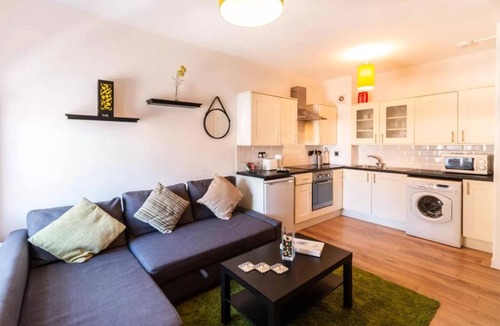 Paisley Apartment | Mycosyapartments 54, 1Br Apartment, Great Location - Paisley