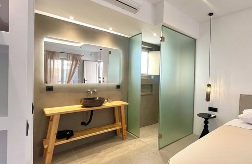 Ano Mera Hotel | Mykonos Dot Suites