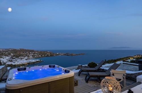 Psarou Villa | Mykonos Psarou Place