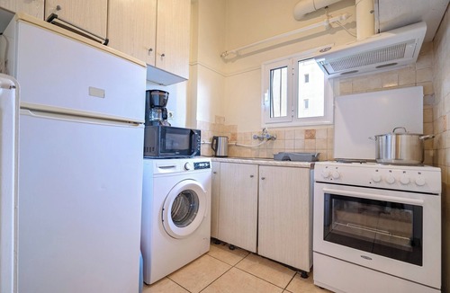 Nea Ionia Apartment | N. Ionia Essence Couples Retreat by ΜΡS