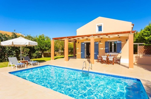 Kounopetra Villa | Nafsika Beach House - Three Bedroom Villa, Sleeps 7