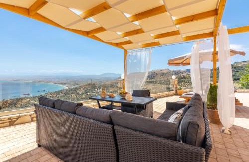 Malevizi Villa | Nami Villa PrivatePool SeaView