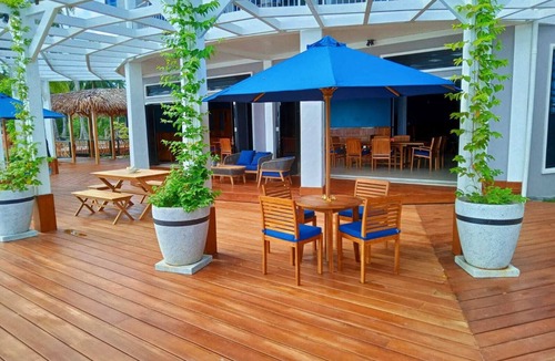 Sumatra Apartment | Nasara Resort - Executive Ocean Front Junior Suite 65m2