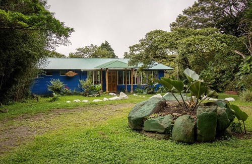 Monteverde House | Natural Wonders House: Where nature awaits you!
