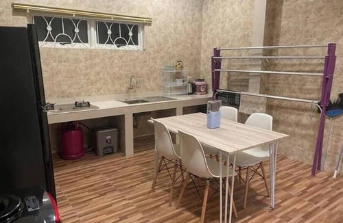 Cipanas Villa | (NC4-10)Royal villa- Four bedrooms with pool