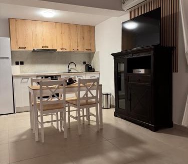 Nea Mesagkala Apartment | Nea Mesangala Apartment Family Aleksandrov