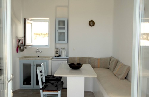 Drios House | Near Golden Beach - Villa with private Pool and amazing view to the Aegean