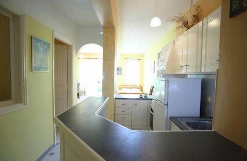 Vassiliki House | Nefeli Club
