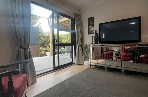 Picton Apartment | Nestled in the heart of Picton