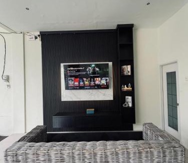 Jember Villa | Neuve Private Villa Dekat UNEJ Jember
