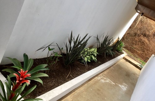 Desamparados House | New Spacious House Near the airport