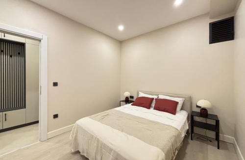 Osmanbey Apartment | Newly Built 2BR Residence in Central Şişli