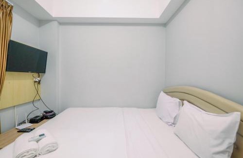Bogor Selatan Apartment | Nice and Elegant 1BR at Royal Heights Apartment By Travelio