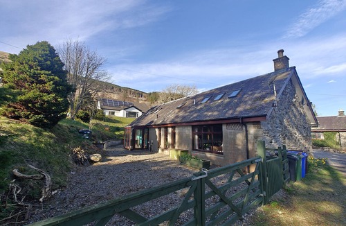 Lochearnhead Cottage | NINEVAH, family friendly in Balquhidder, Perthshire, Scotland