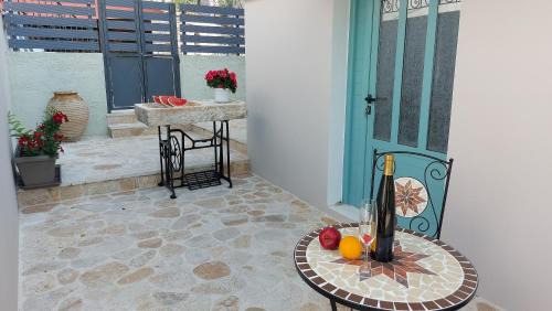 Vathy House | NIOS Luxury House & Studio