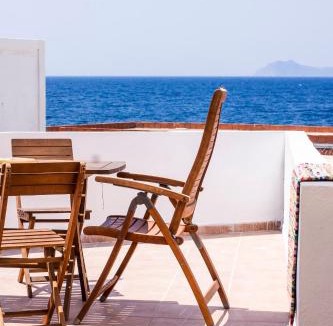Mandraki House | Nisyros Views