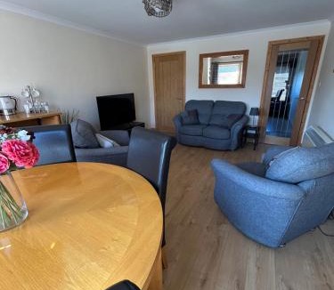 Ullapool House | No 52 - Apartment with Lounge and Dining Area - No kitchen