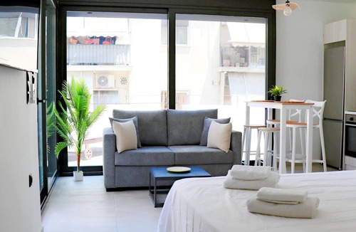 Ano Patisia Apartment | No 7 - Theo Rooftop Loft with City View