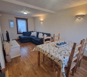 Thurso Apartment | North Coast Property - Number 4 - The Beach House